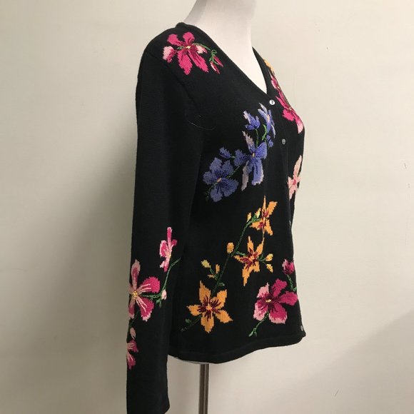 Northern Isles black cotton hand embroidered cardigan sweater pink blue M NWT - Picture 3 of 11